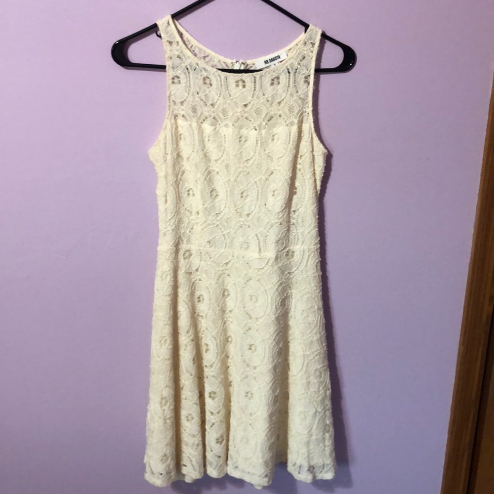 BB Dakota Lace Cream Dress